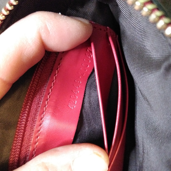 Clutch/Wristlet ๐ฏ Authentic - Picture 3 of 6